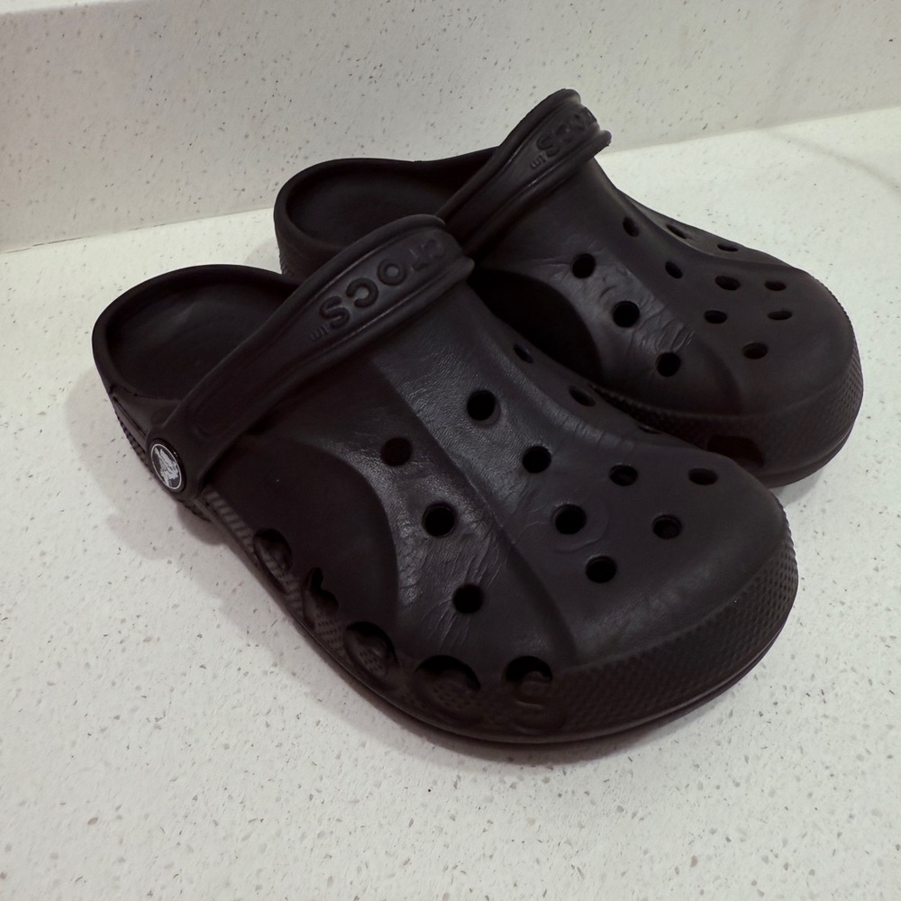 CROCS Kids Classic Black Clogs